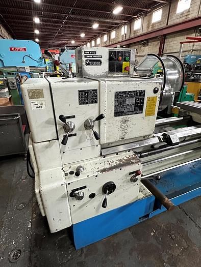 Used 28" X 60" TOS, 2005, HEAVY DUTY GAP BED LATHE