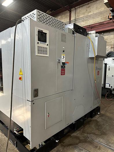 Used 26"X, 24"Y, 22.4"Z, PINNACLE, 5-AXIS CNC MACHINING CENTER, 2014
