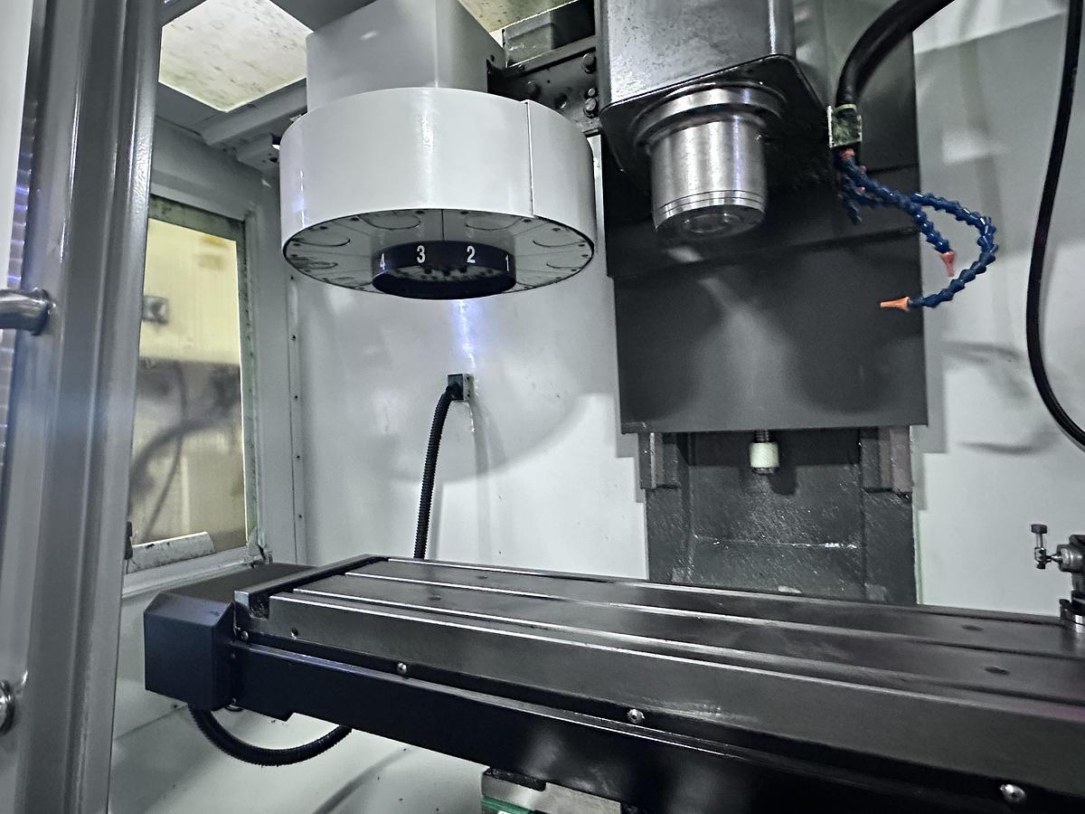 Used 30"X, 16"Y, 16"Z, HAAS, TM-1P, 2014, CNC TOOLROOM MILL, W/ 4TH AXIS ROTARY TABLE