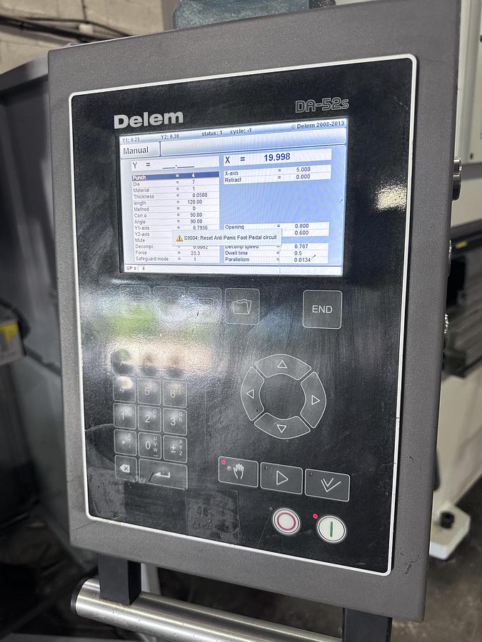 Used 150 TON X 10', DURMA, CNC HYDRAULIC PRESS BRAKE