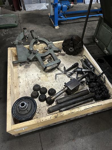 Used 26" X 62" CHIEN YEH, ENGINE LATHE