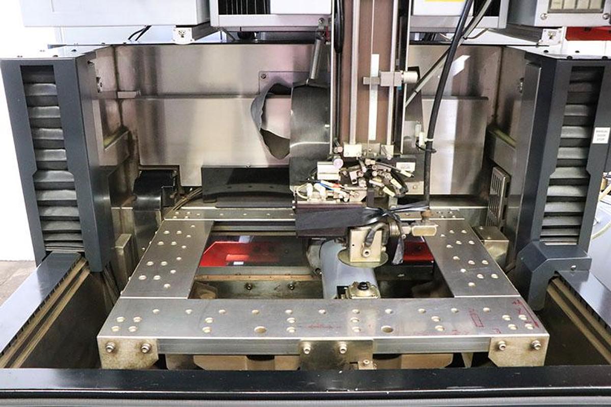 Used SODICK MODEL AG400L WIRE EDM MACHINE -2012