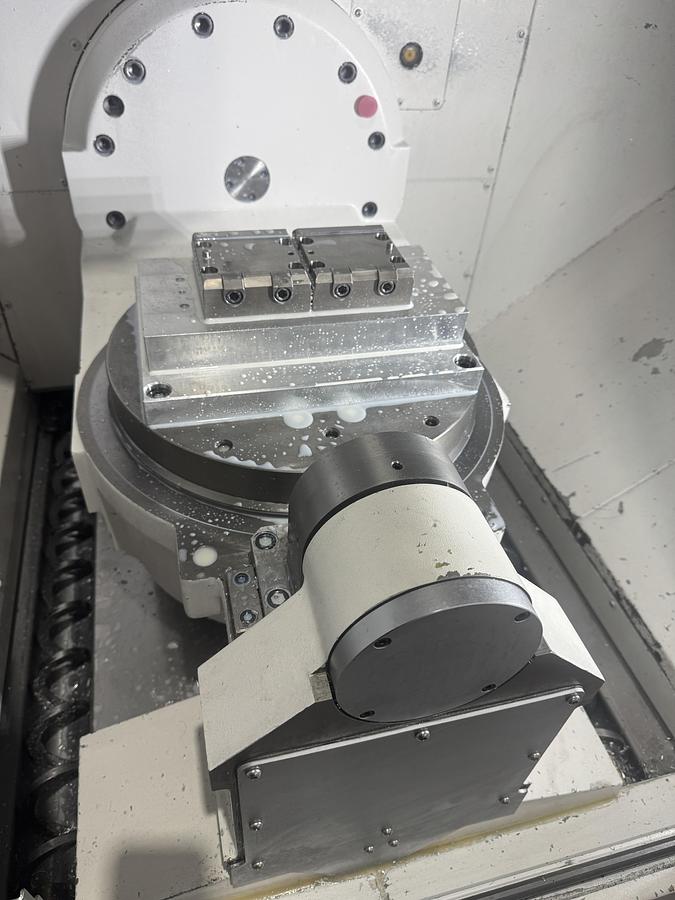 Used OKUMA 5 AXIS MACHININGCENTER W/ TURNING -MODEL MU-4000V-L