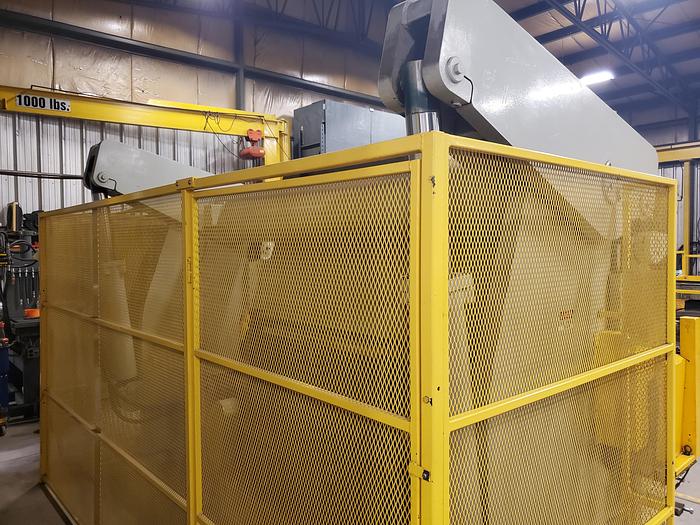 Used 250 TON X 12', ACCURPRESS, HYDRAULIC PRESS BRAKE