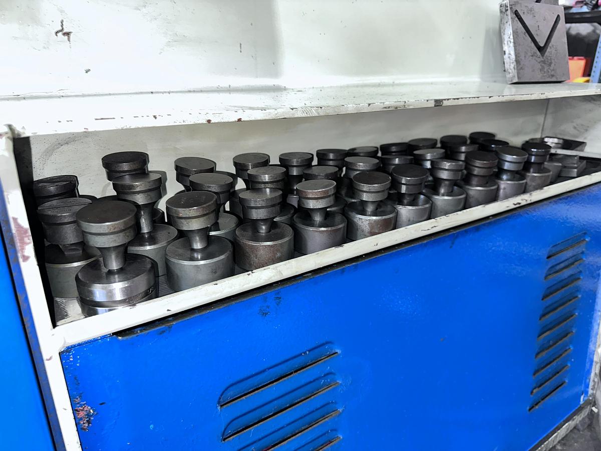 Used 60 TON, FABMASTER, MODEL PM-60LT, HYDRAULIC SINGLE-END PUNCH