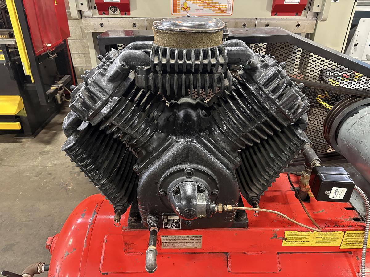 Used DEVILBISS 445, 15 HP, AIR COMPRESSOR