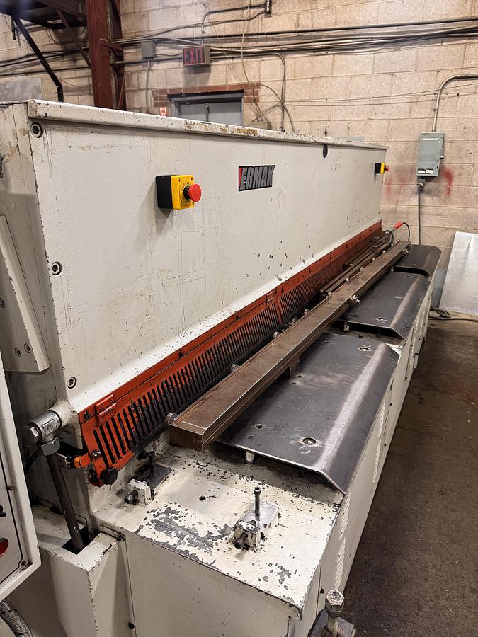 Used 1/4" X 10', ERMAK, HYDRAULIC SHEAR