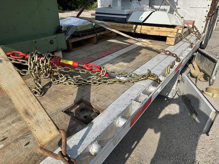 Used 20" X 87" DAHLIH, VERTICAL / HORIZONTAL MILLING MACHINE