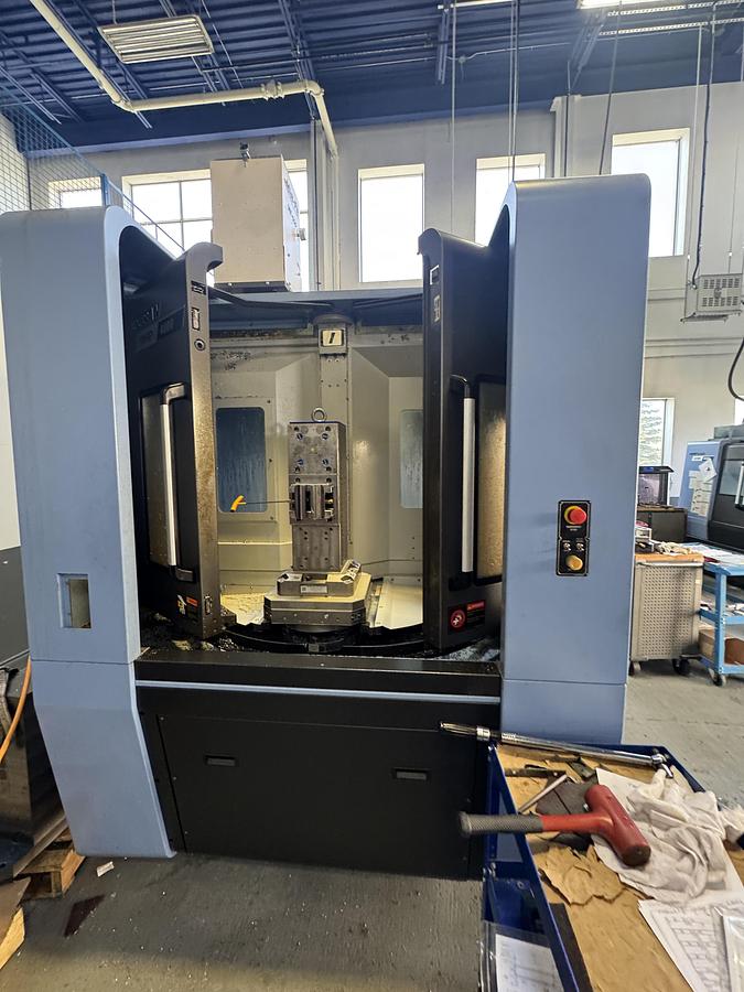 Used 2021 DOOSAN MODEL NHP 4000 HORIZONTAL MACHINING CENTER