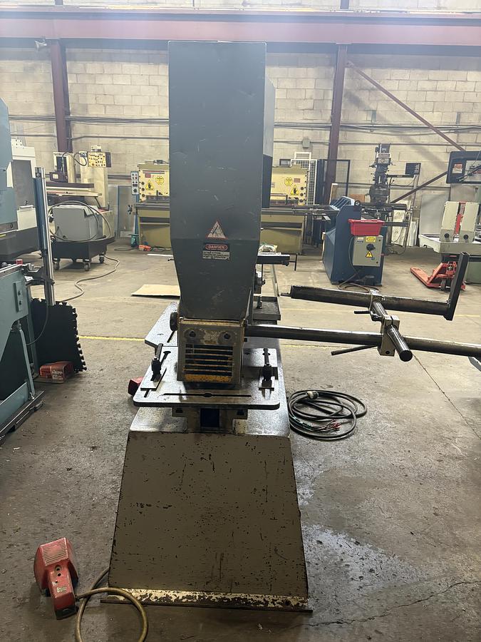 Used 6" X 6" X 3/4", 125 TON, KINGSLAND, HYDRAUILIC IRONWORKER