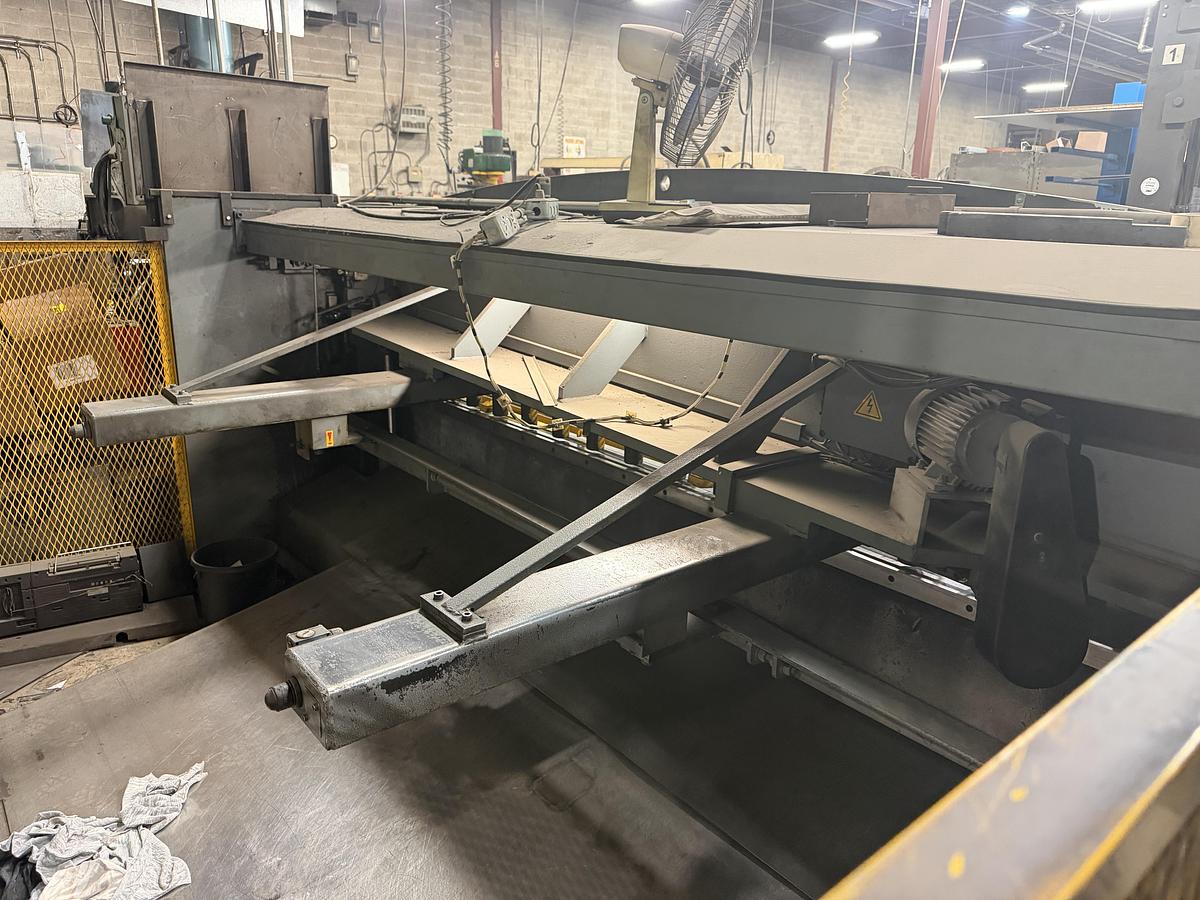 Used HACO 10' X 1/4' SHEAR