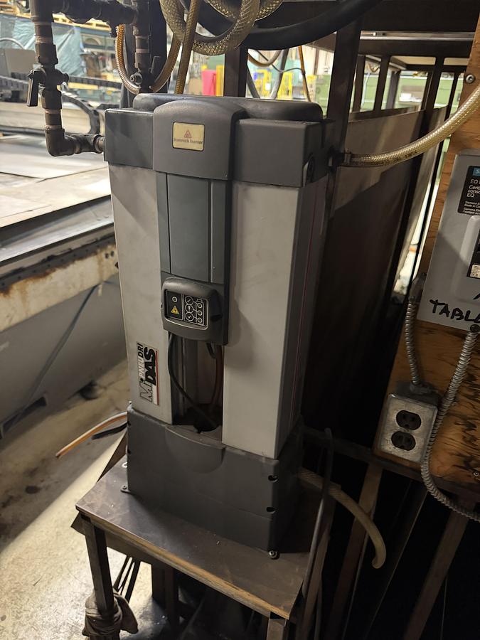 Used MULTICAM 5' X 10 PLASMA MACHINE W/ HYPERTHERM POWERMAX 