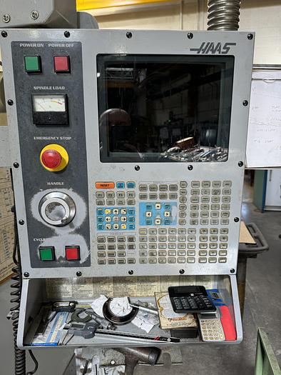 Used HAAS VF 5xt VERTICAL MACHINING CENTER