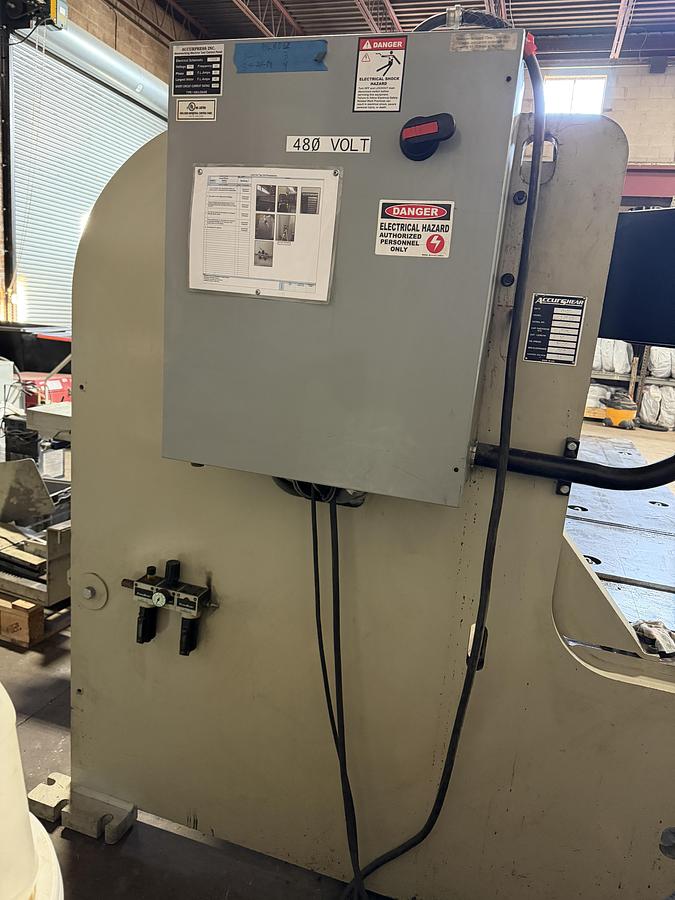 Used 3/8" x 10', ACCURSHEAR MODEL 63710 HYDRAULIC SHEAR  -2016