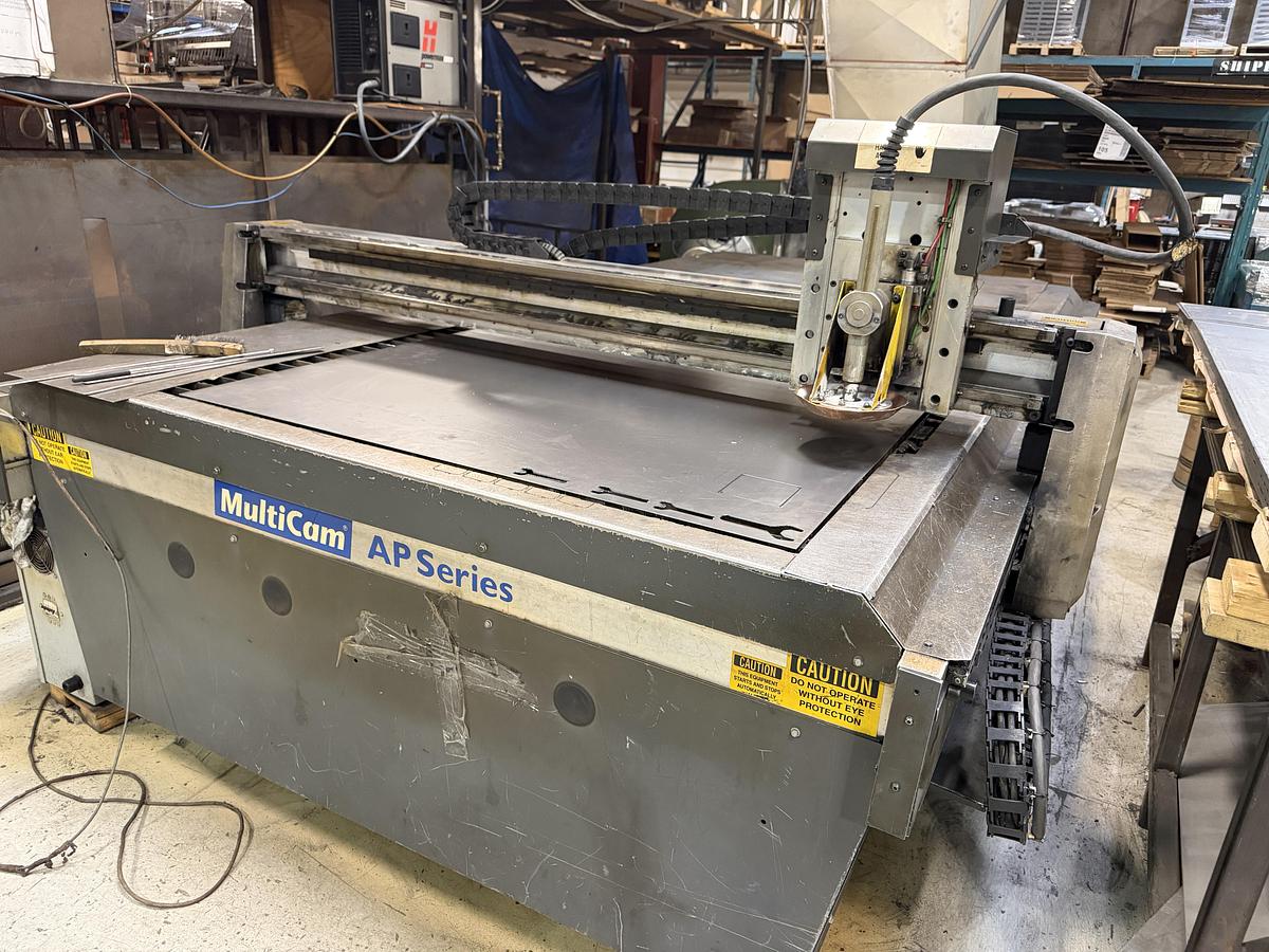 Used MULTICAM 5' X 10 PLASMA MACHINE W/ HYPERTHERM POWERMAX 