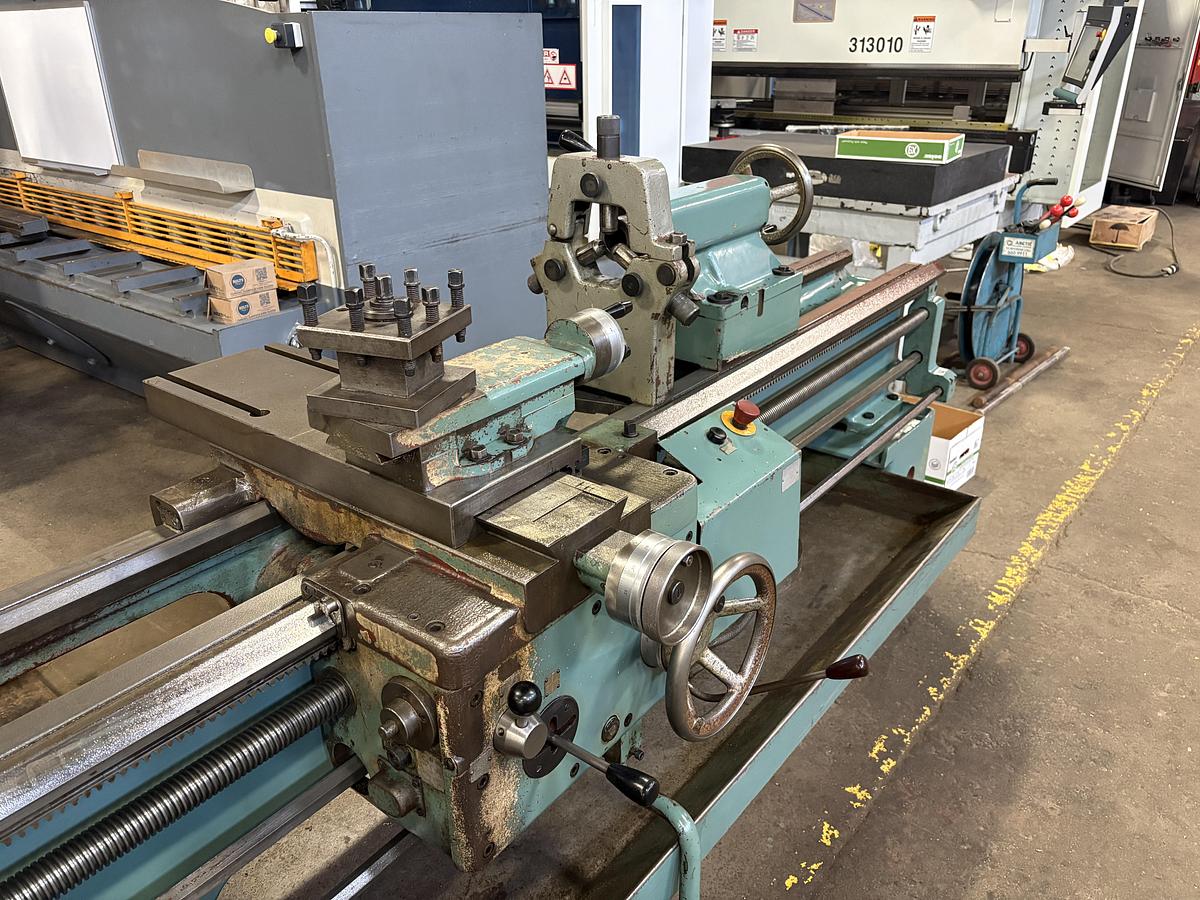 Used TOS SN 50 C , 20" x 80" Engine lathe