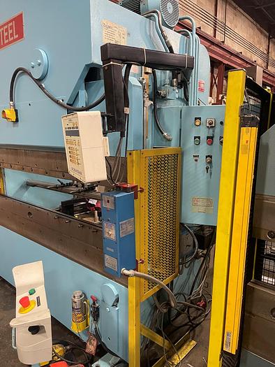 Used 135 TON X 8', ALLSTEEL, CNC HYDRAULIC PRESS BRAKE