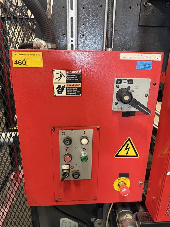 Used 38 TON x 4', AMADA RG-35S, CNC HYDRAULIC PRESS BRAKE