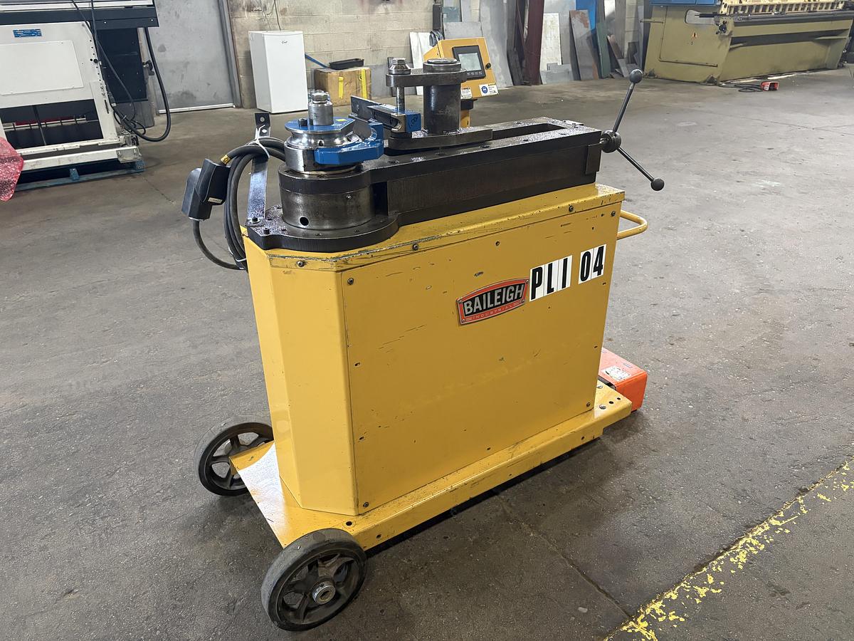 Used 2015 BAILEIGH M325, PROGRAMABLE ROTARY DRAW BENDER