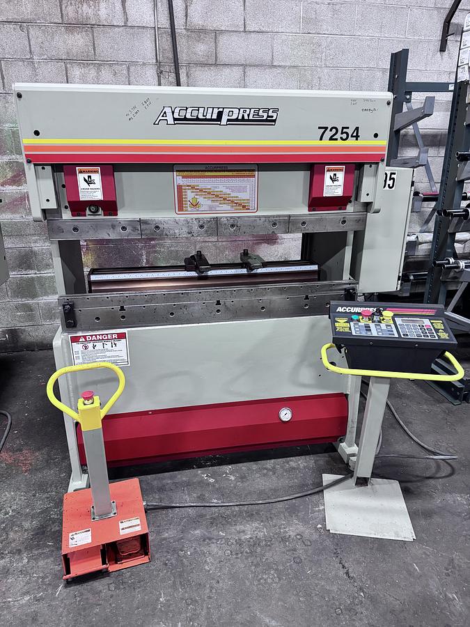 Used 25 TON X 4', ACCURPRESS, MODEL 7254, CNC HYDRAULIC PRESS BRAKE, 2012