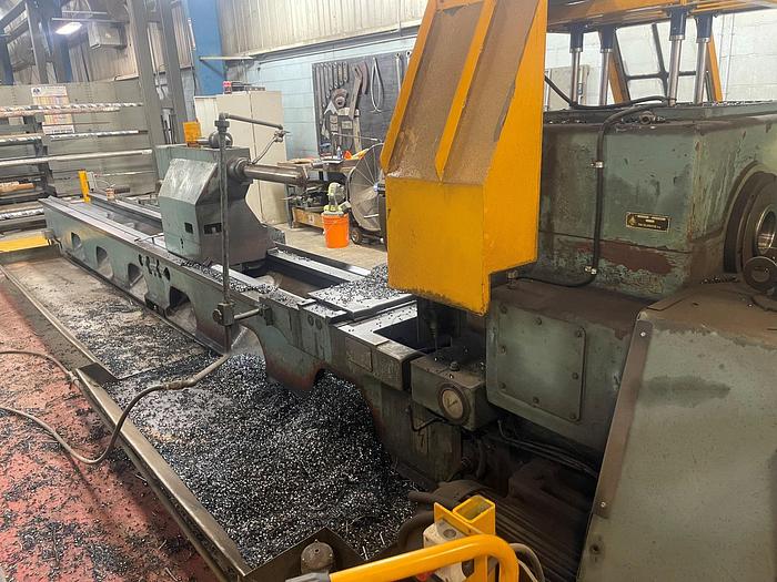 Used 40" x 240" TOS, HEAVY DUTY ENGINE LATHE, MODEL SU125