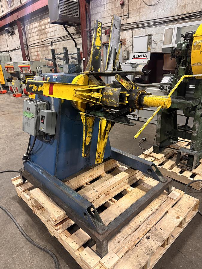 Used 4000 LBS., K. VOGEL MOTORIZED UNCOILER