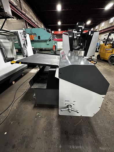 Used 3.125" HAAS, SERVO BAR 300,  AUTOMATIC BARFEEDER - 2010