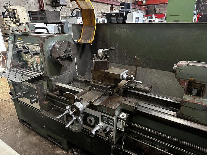 Used 26" X 62" CHIEN YEH, ENGINE LATHE