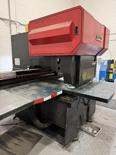 Used 33 TON AMADA OCTO 334 CNC TURRET PUNCH