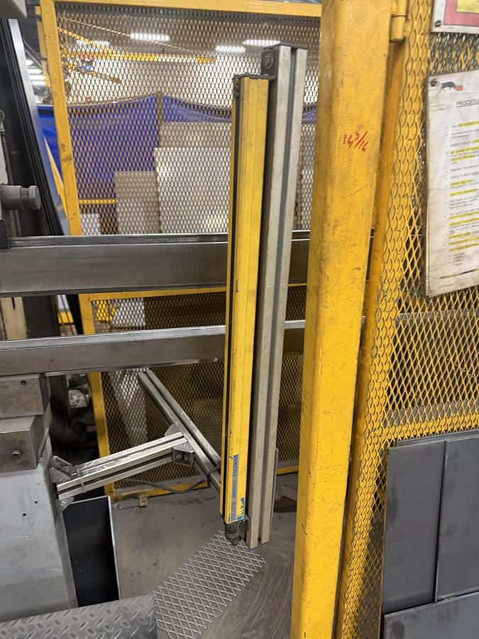 Used  HACO 165 TON X 12' CNC HYDRAULIC PRESS BRAKE