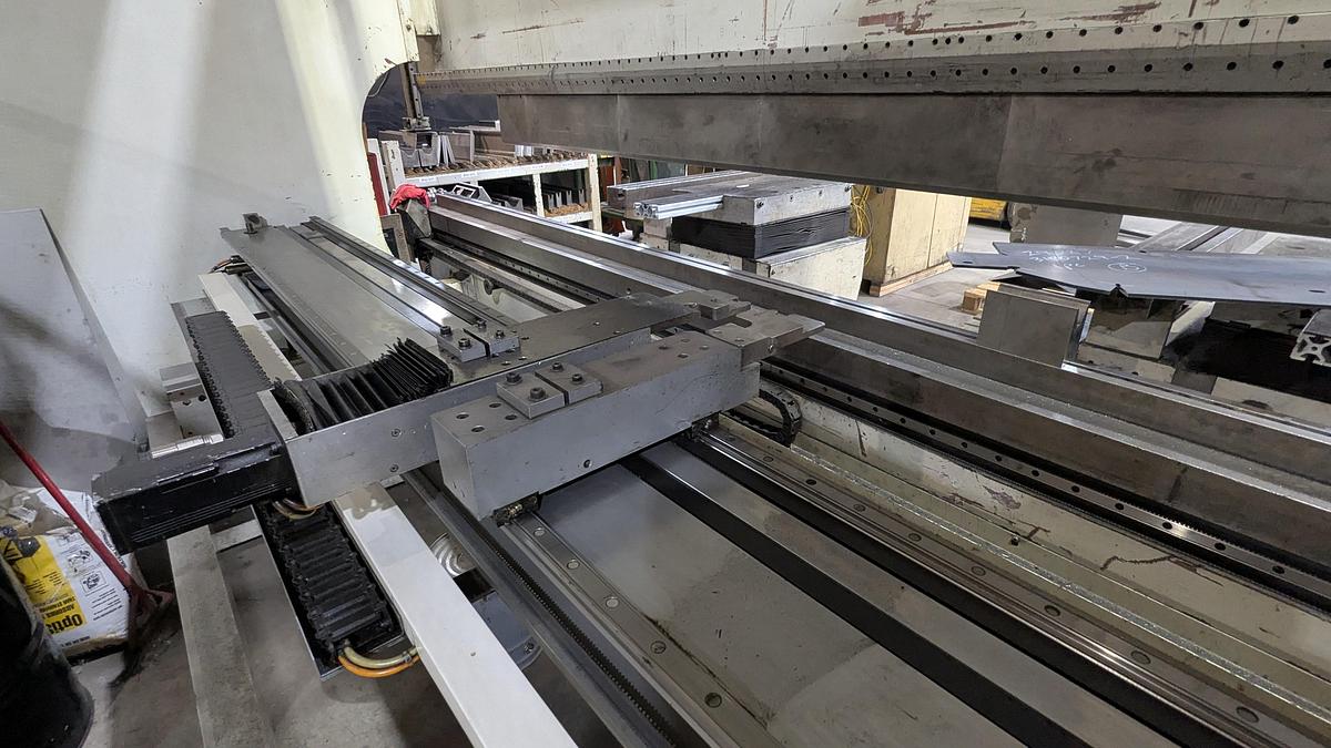 Used 350 TON X 15', LVD, CNC HYDRAULIC PRESS BRAKE