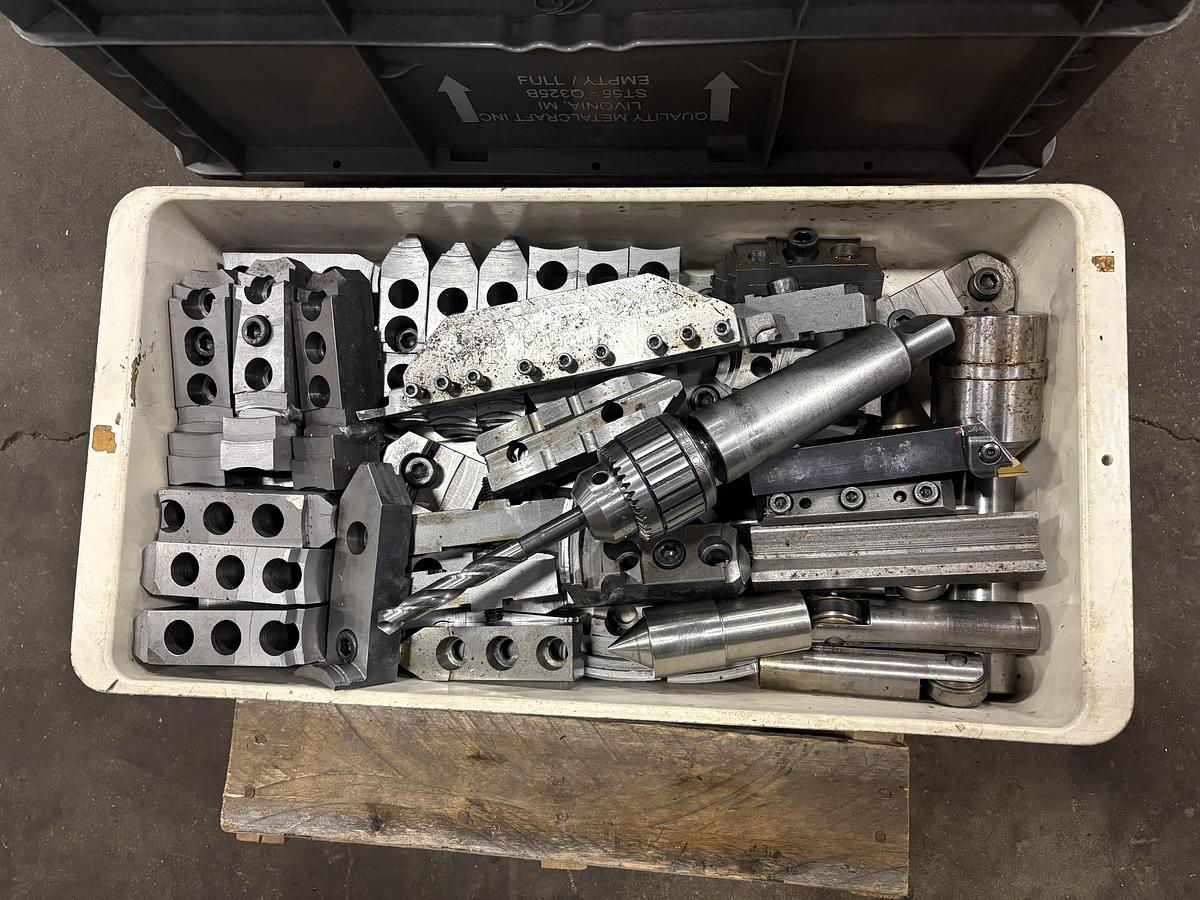 Used 24" x 120" POTISJE MANUAL ENGINE LATHE
