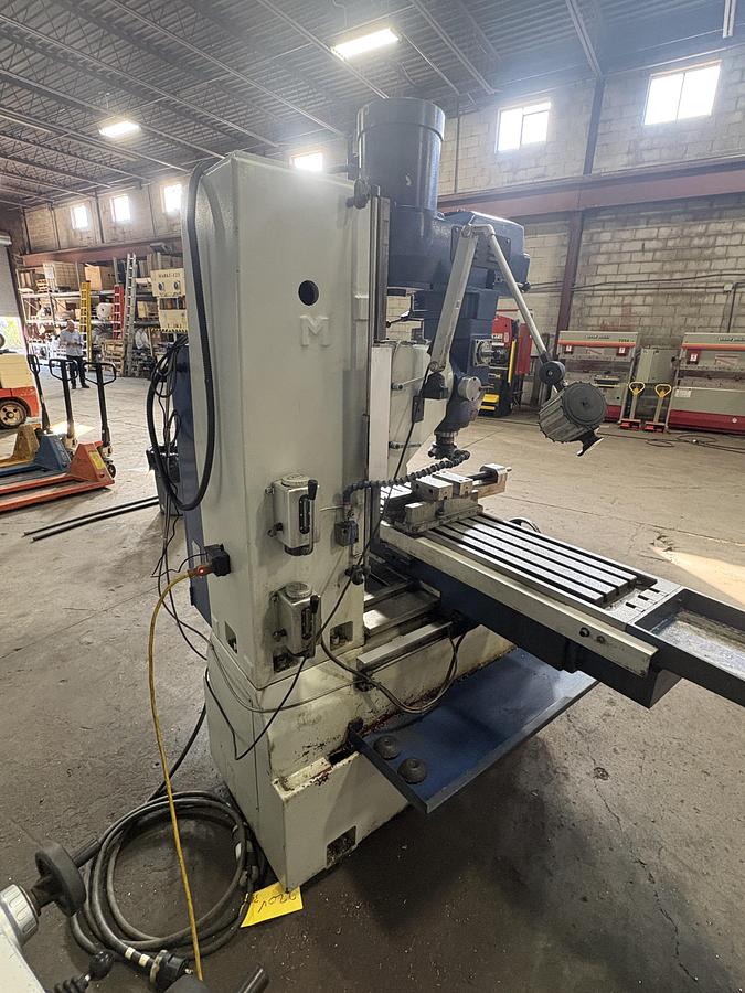 Used 12" x 60", FORWARD YS-6BVS, BED STYLE MILLING MACHINE
