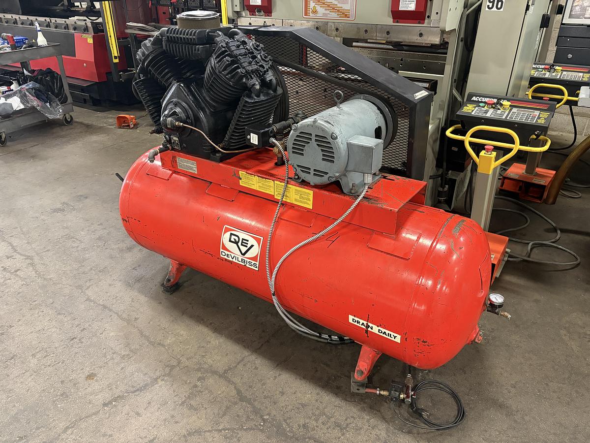 Used DEVILBISS 445, 15 HP, AIR COMPRESSOR