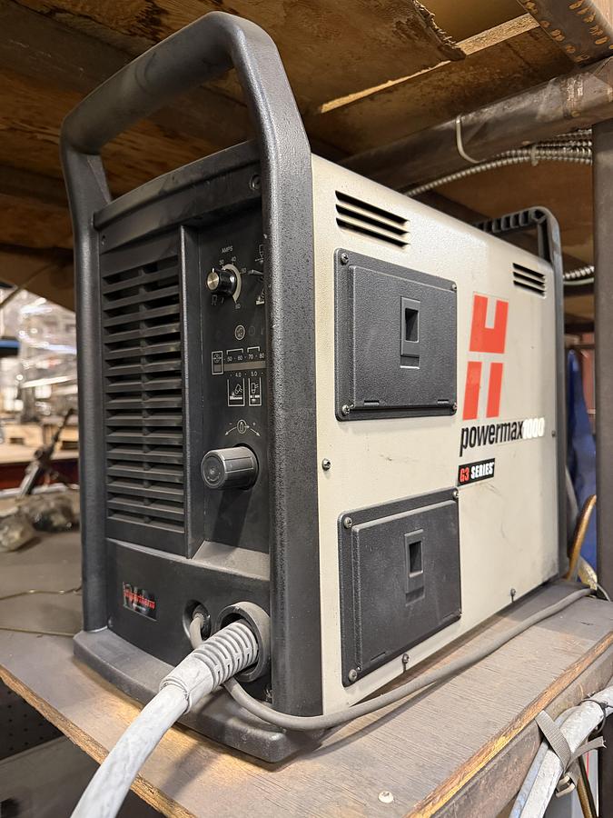 Used MULTICAM 5' X 10 PLASMA MACHINE W/ HYPERTHERM POWERMAX 