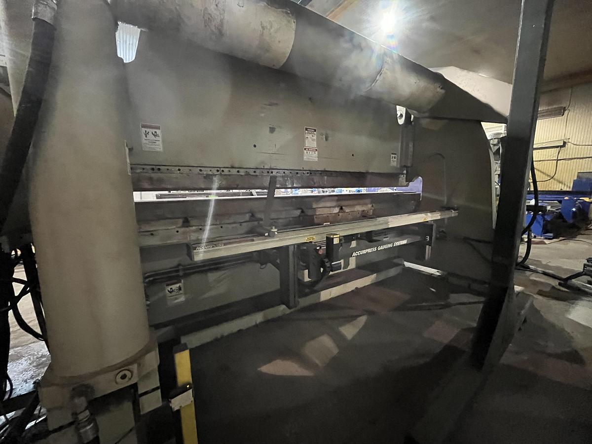 Used ACCURPRESS 600 TON X 16' CNC PRESS BRAKE -2016