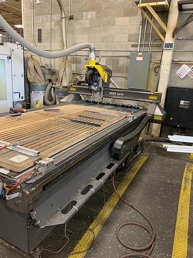 Used 5' X 10' MULTI-CAM, 2006, CNC ROUTER