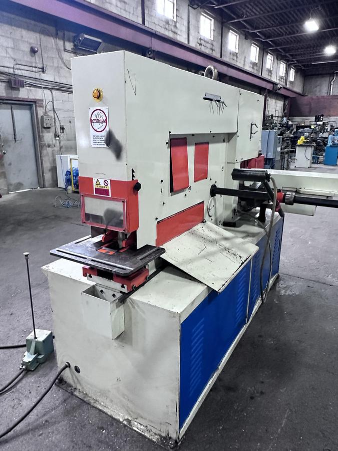 Used 110 TON, FABMASTER, 6" X 6" X 1/2", CNC HYDRAULIC IRONWORKER