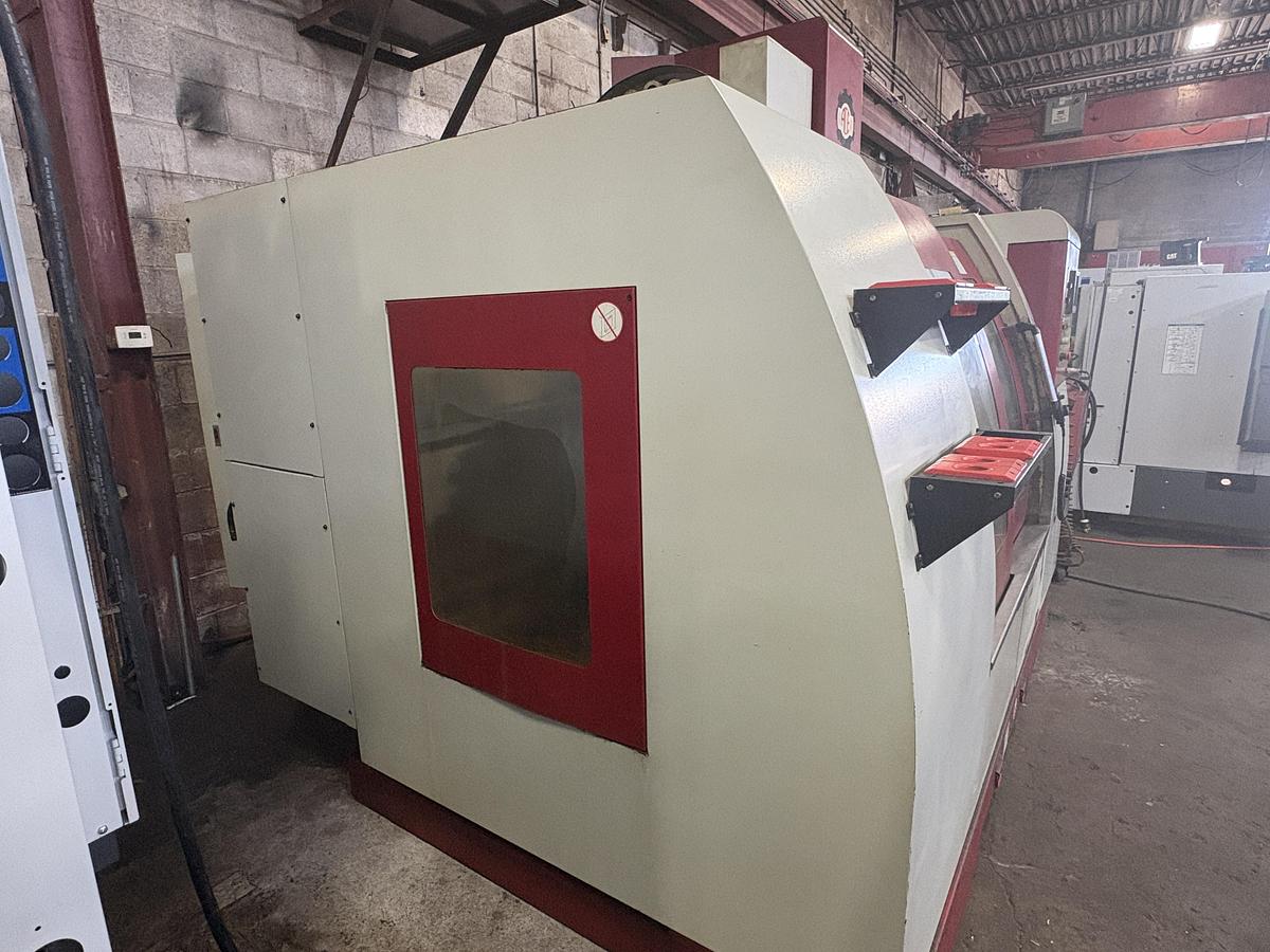 Used 40"X, 24"Y, 24"Z, RACER, CNC VERTICAL MACHINING CENTER