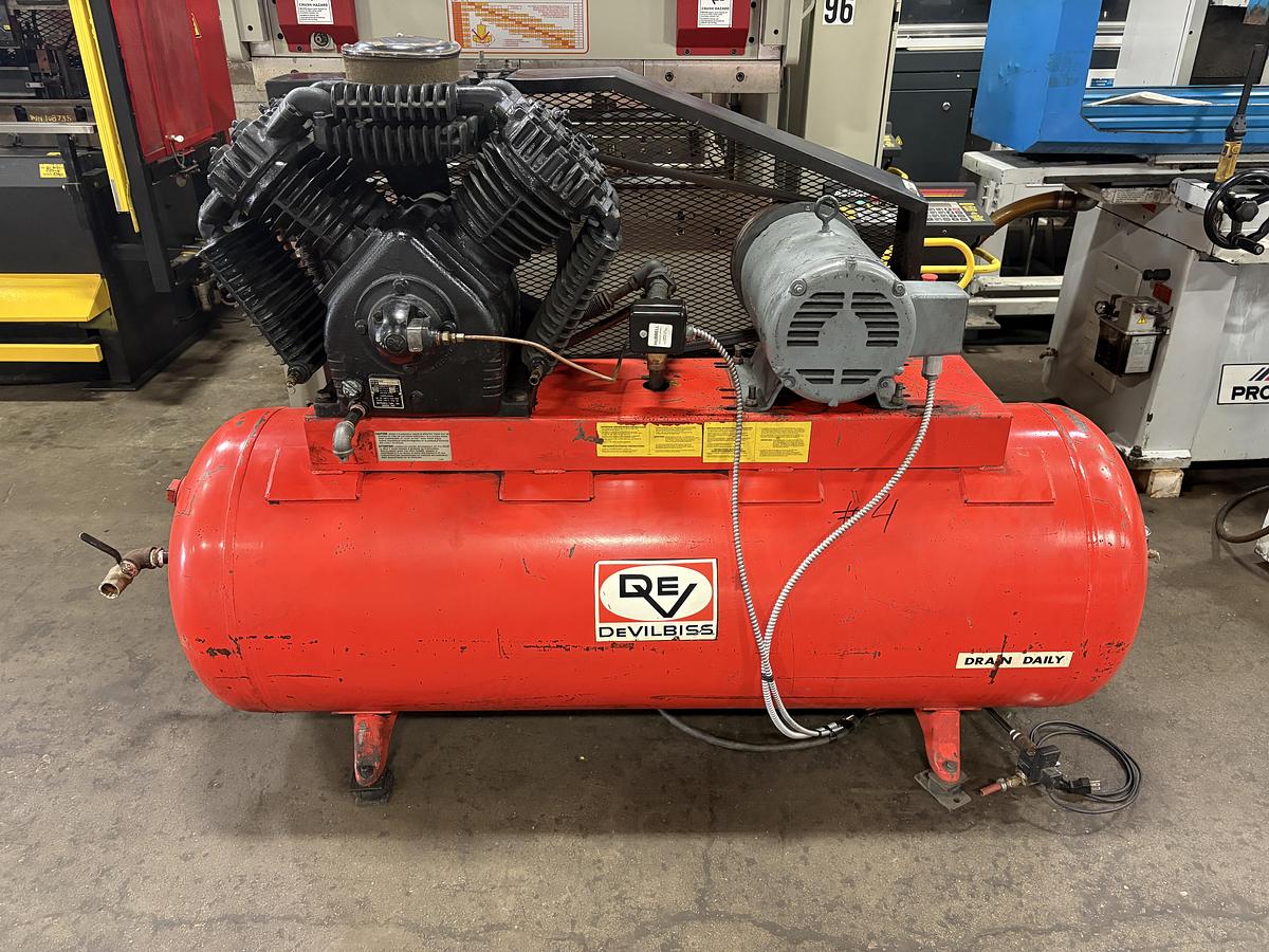 Used DEVILBISS 445, 15 HP, AIR COMPRESSOR