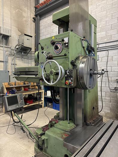 Used TOS W100A MANUAL HORIZONTAL BORING MILL
