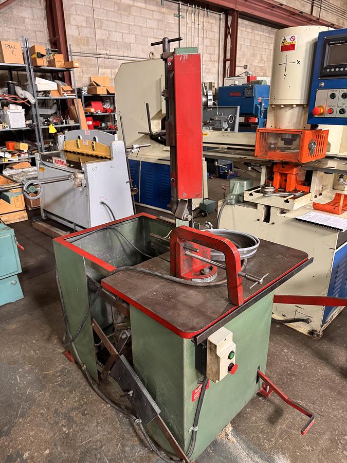 Used ER MAIER, KM1012, ROLL-IN BANDSAW