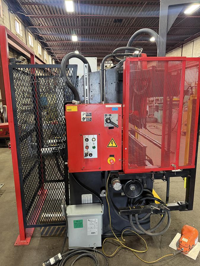 Used 38 TON x 4', AMADA RG-35S, CNC HYDRAULIC PRESS BRAKE