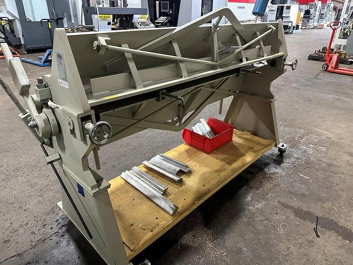 Used 12 GA. X 72", BAILEIGH, MANUALLY OPERATED BOX & PAN FINGER BRAKE, 2018