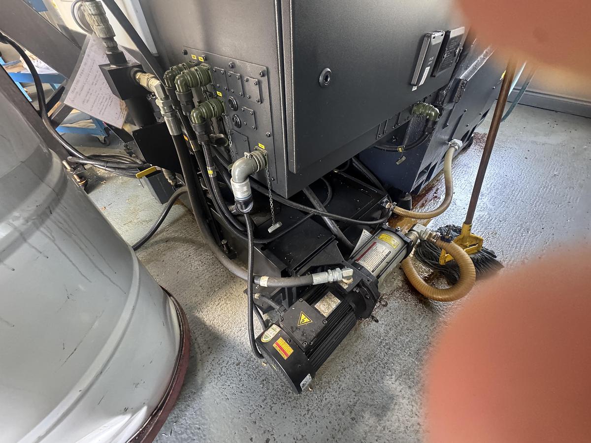 Used 2022 DOOSAN MODEL DNM 4500 VERTICAL MACHINING CENTER