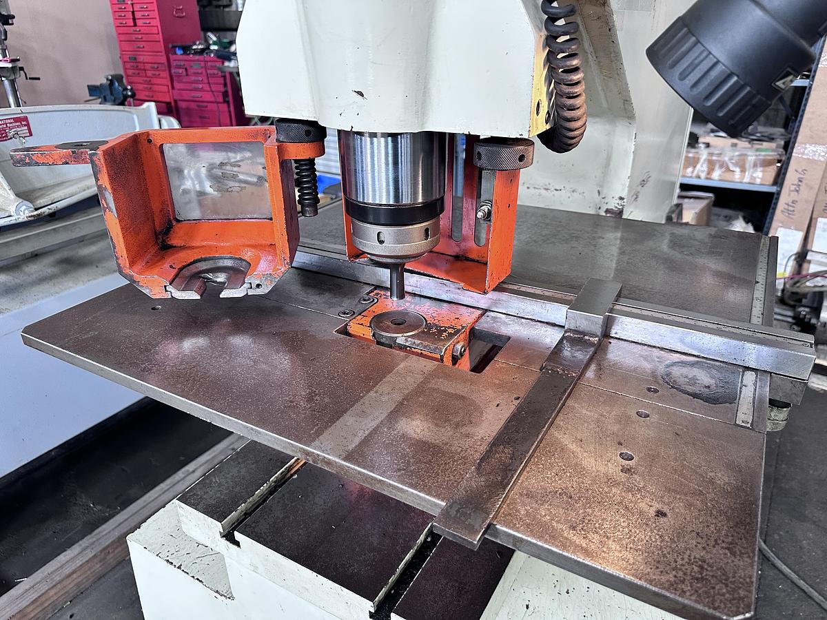 Used 60 TON, FABMASTER, MODEL PM-60LT, HYDRAULIC SINGLE-END PUNCH