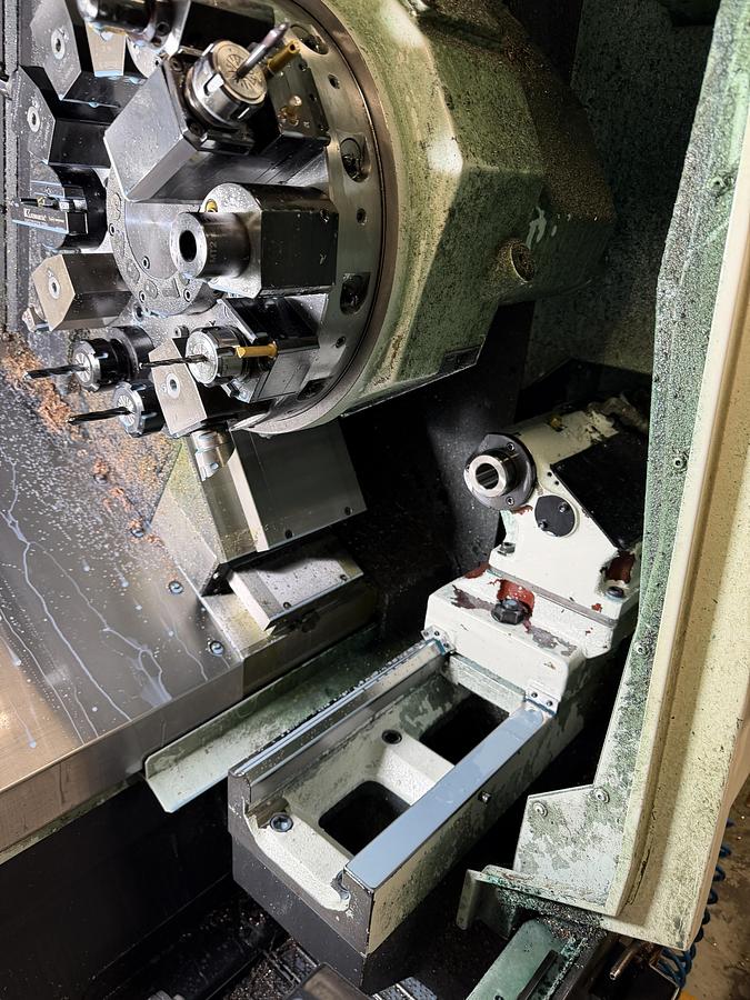 Used 2017 OKUMA GENOS L200E-MY-E, LIVE TOOL , Y AXIS CNC LATHE