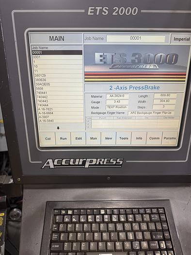 Used 130 TON X 8' , ACCURPRESS, MODEL ADVANTAGE, CNC HYDRAULIC PRESS BRAKE