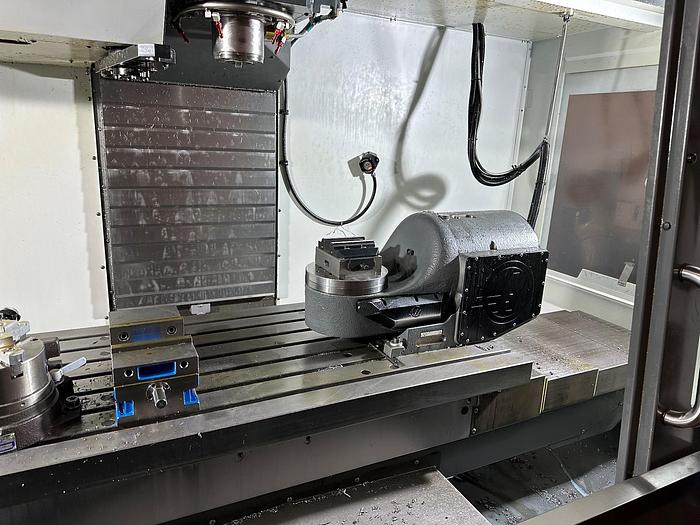 Used 50"X, 26"Y, 25"Z, HAAS, VF-5/40, 2021, 5-AXIS CNC VERTICAL MACHINING CENTER