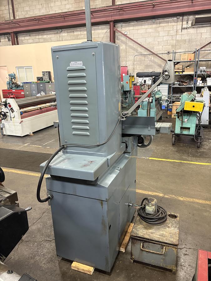 Used LIEN FENG 6" X 18" MANUAL SURFACE GRINDER